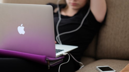 Talk Relationships – healthy online friendships